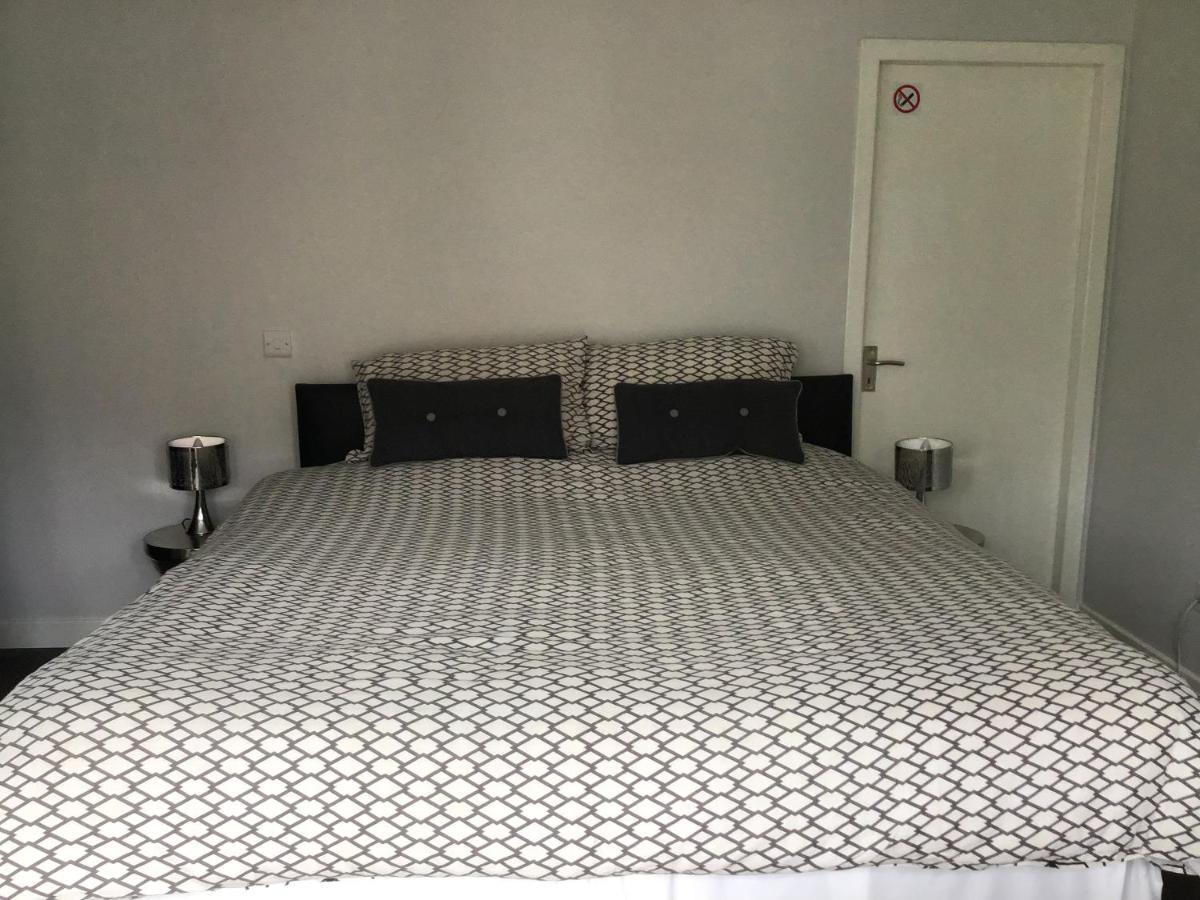 Meadow House Bed & Breakfast Edinburgh Bagian luar foto