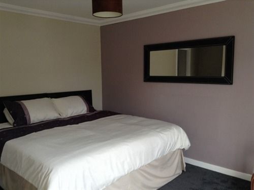 Meadow House Bed & Breakfast Edinburgh Bagian luar foto